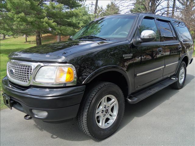 2002 FORD EXPEDITION XLT, ...