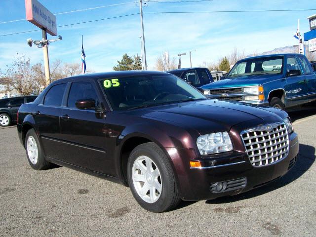 2005 Chrysler 300