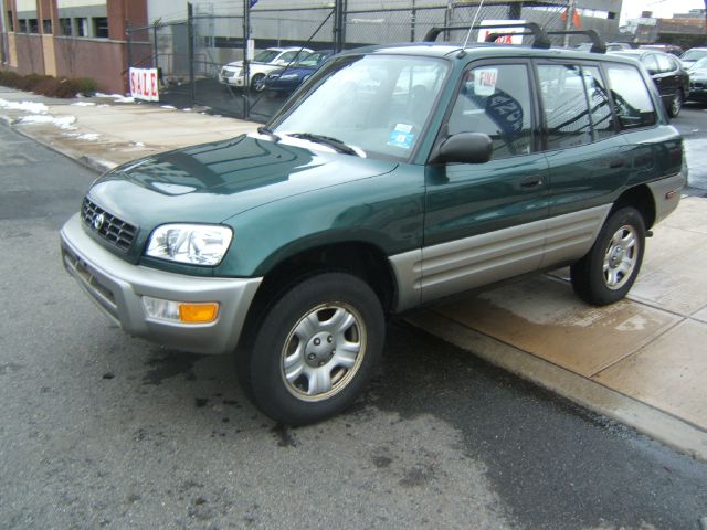 2000 Toyota RAV4
