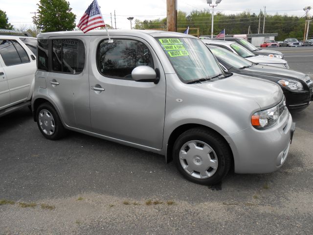 2010 Nissan cube