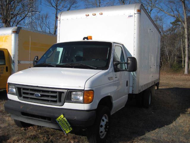 2005 Ford Econoline