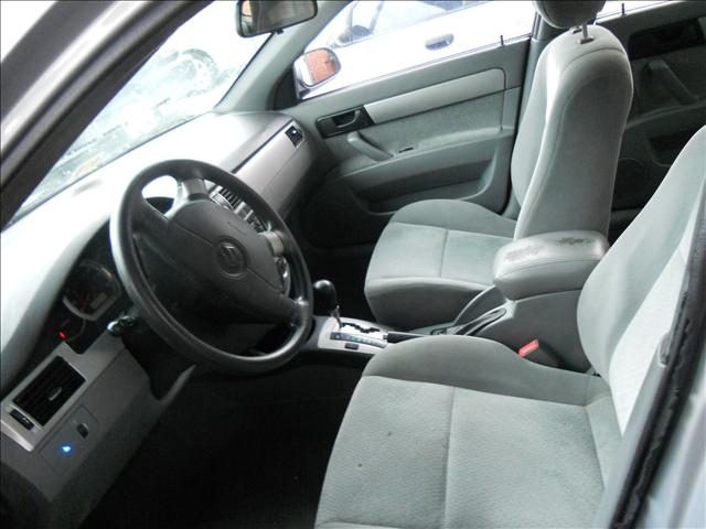 2004 Suzuki Forenza