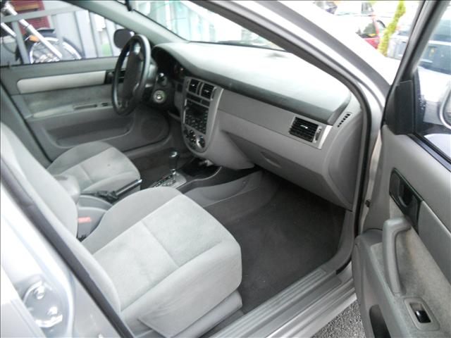 2004 Suzuki Forenza
