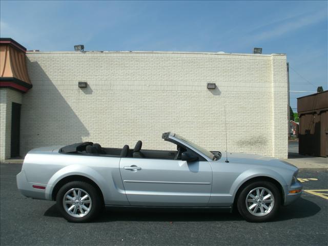2007 Ford Mustang for sale
