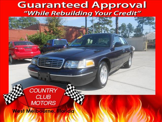 2000 Ford Crown Victoria for sale