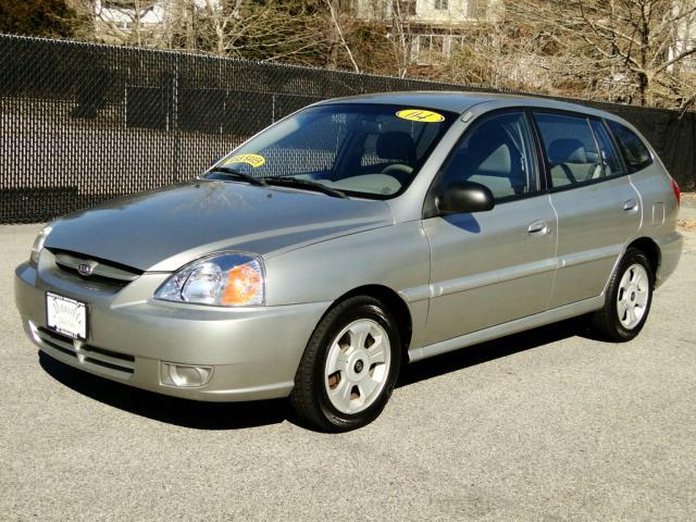 2004 Kia Rio Cinco for sale