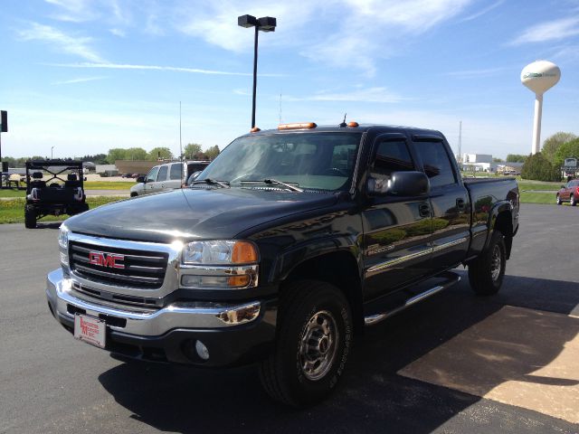 2005 GMC Sierra 2500