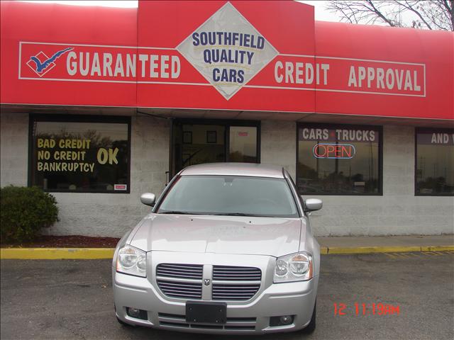 2006 Dodge Magnum for sale