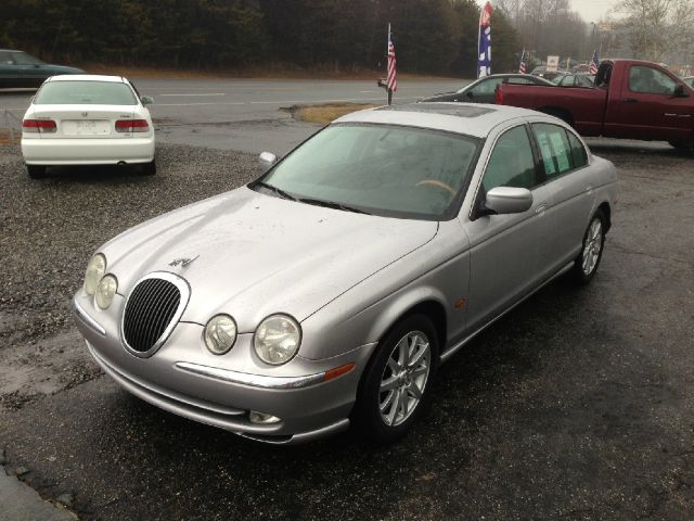 Tothego - 2001 Jaguar S-Type_1