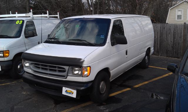 2003 Ford E150