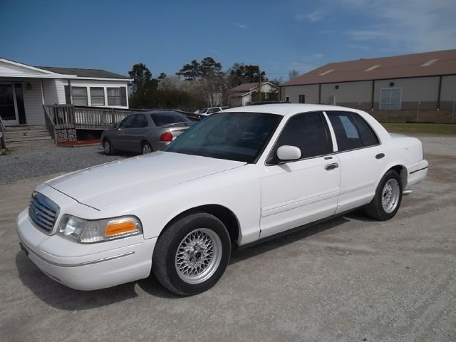 1999 Ford Crown Victoria