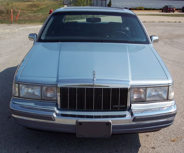 1990 Lincoln Town Car