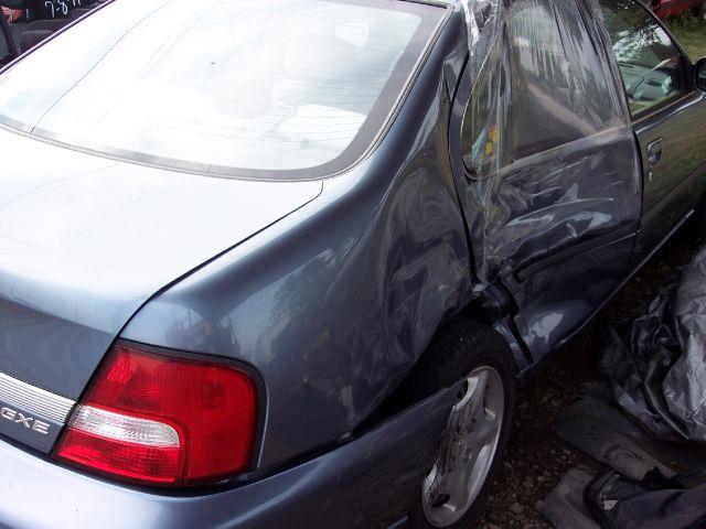2000 Nissan Altima