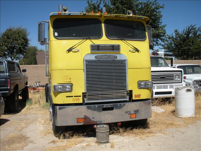1988 FREIGHTLINER 2AXEL for sale