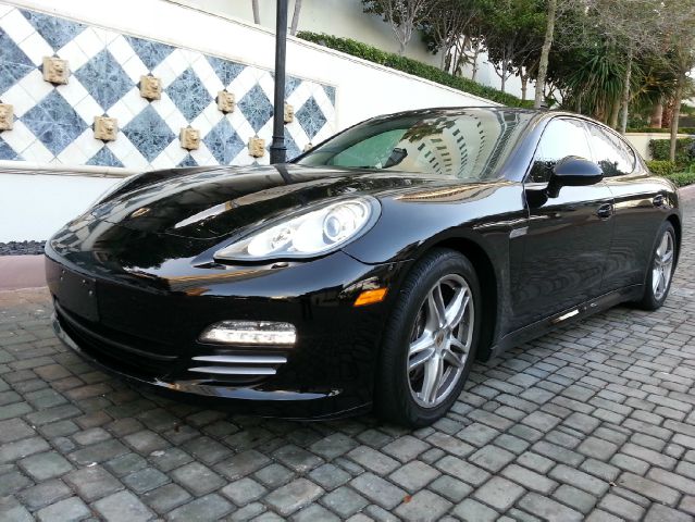 2011 Porsche Panamera