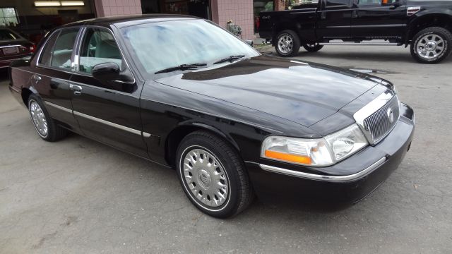2004 Mercury Grand Marquis for sale