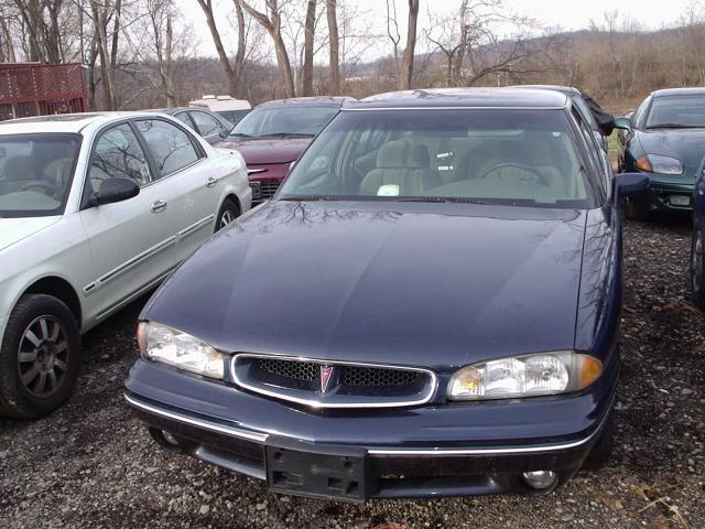 1998 Pontiac Bonneville for sale
