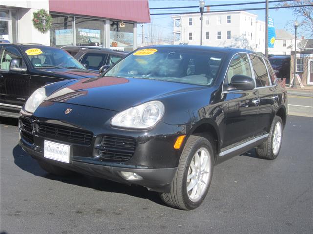 2004 Porsche Cayenne