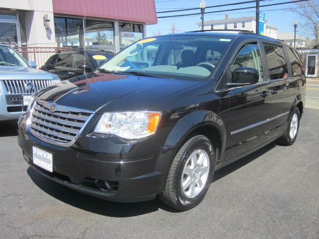 2010 Chrysler Town & Country