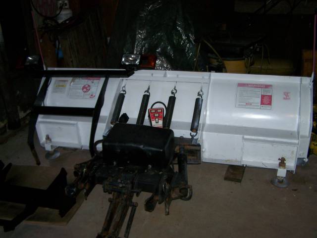 1998 Blizzard Snow Plow 8ft-10ft with Wings