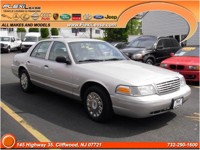 2004 Ford Crown Victoria for sale