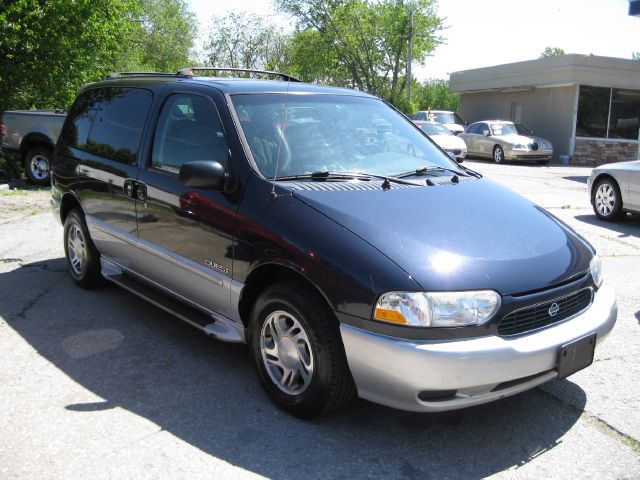2000 Nissan Quest for sale