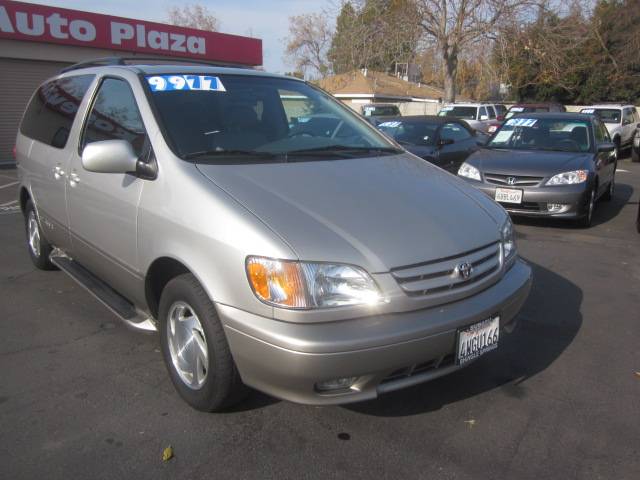 2002 Toyota Sienna
