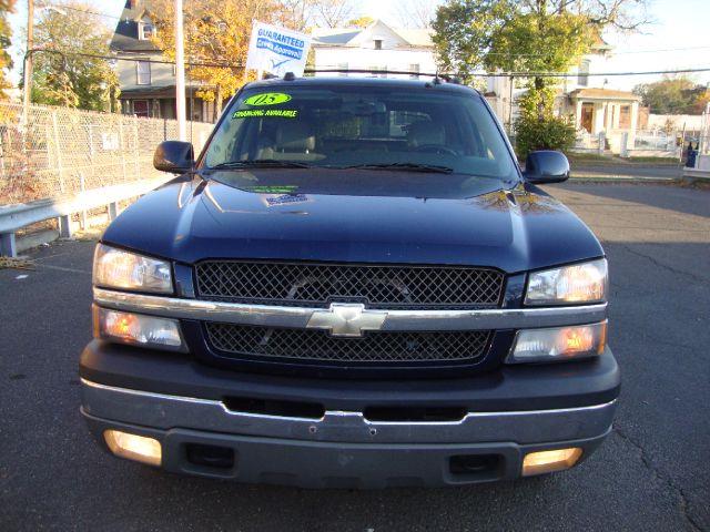 2004 Chevrolet Avalanche for sale