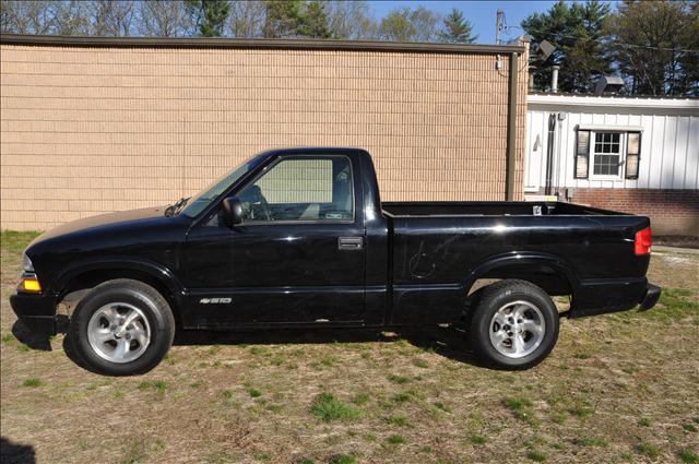 2000 Chevrolet S10 for sale