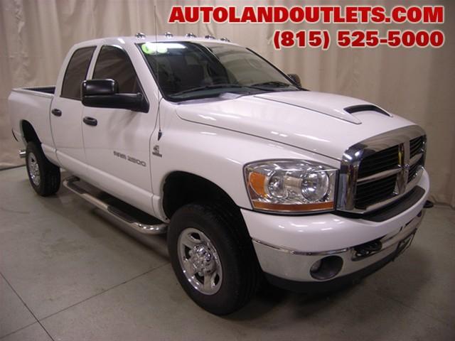 Dodge D350. 2006 Dodge Ram Pickup for sale