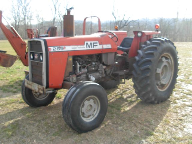 1978 Massey Ferguson  285 for sale