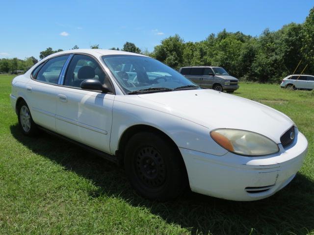 2004 Ford Taurus for sale