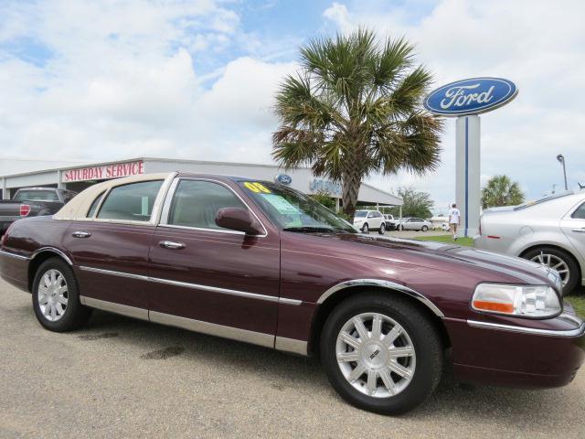 2008 Lincoln Town Car for sale
