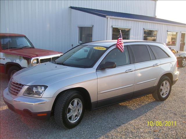 2005 Chrysler Pacifica for sale