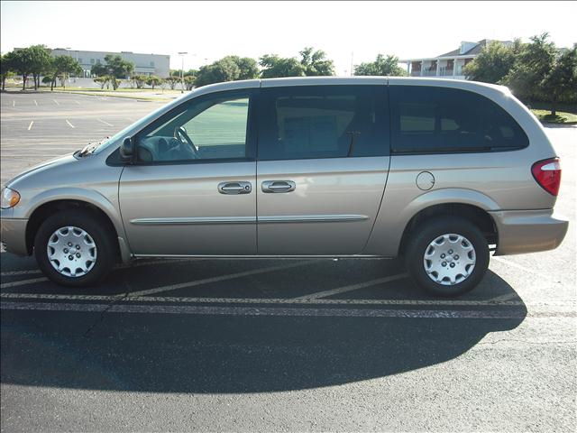 2003 Chrysler Town and Country for sale