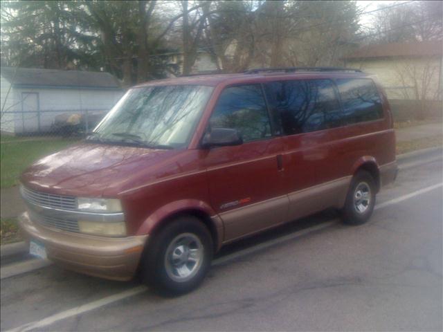 2000 Chevrolet Astro for sale