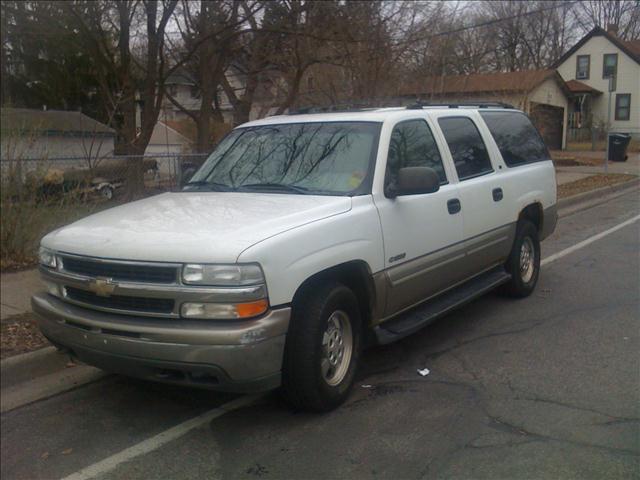 2000 Chevrolet Suburban for sale