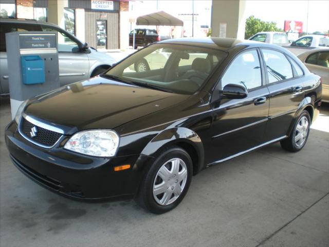 2007 Suzuki Forenza for sale