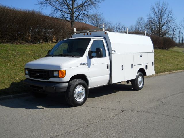 2006 Ford E-350  for sale