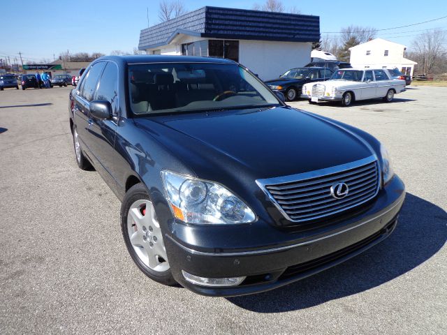 2004 Lexus LS 430