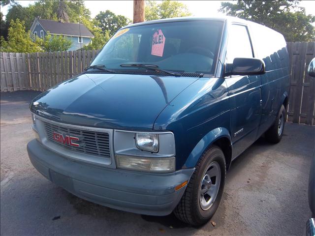 2001 GMC Safari for sale