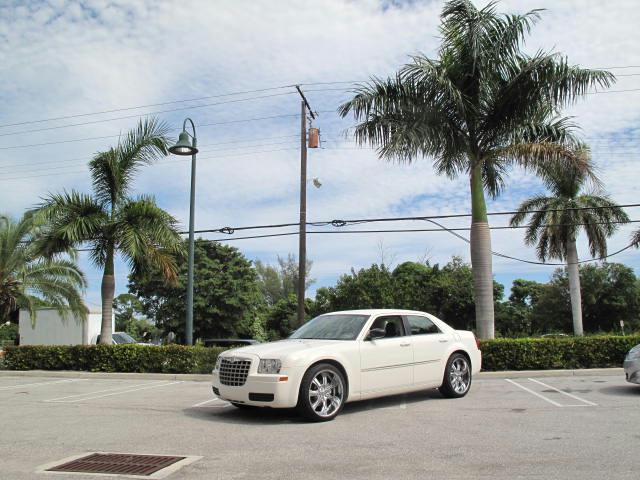 2009 Chrysler 300 for sale