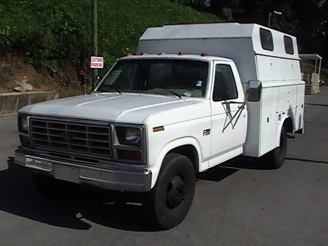1986 FORD F350 BASE, white, this ...