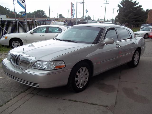 2007 Lincoln Town Car