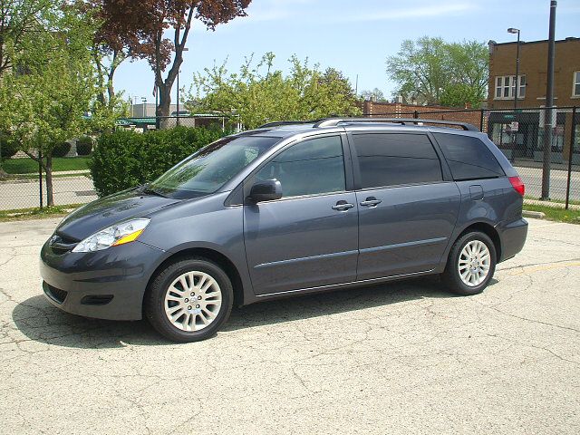 2008 Toyota Sienna