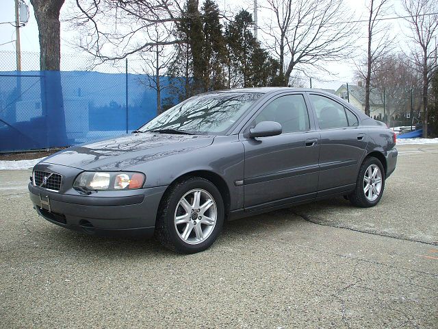 2003 Volvo S60