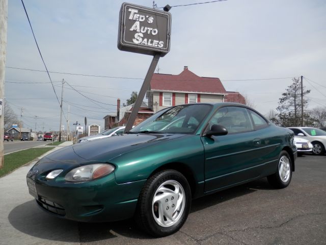 2000 Ford Escort