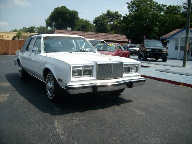 Used Chrysler Fifth Avenue 1988