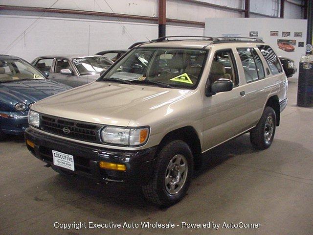 1997 Nissan Pathfinder for sale