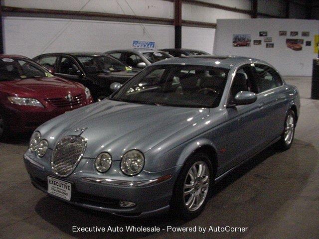 Tothego - 2003 Jaguar S-Type_1